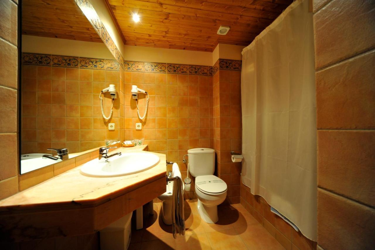 Hotel La Morera Valencia D'Aneu Номер фото